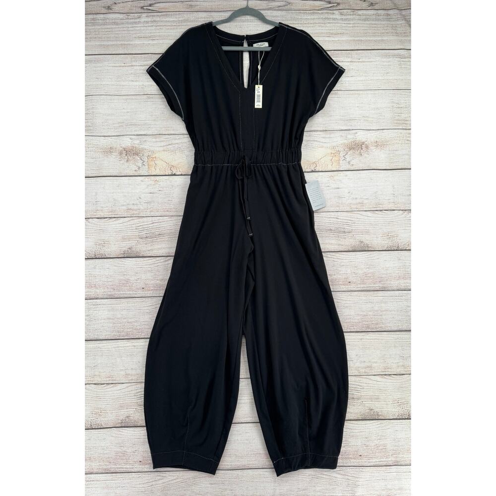 Max Studio London V-Neck Straight Leg Jumpsuit Womens XS Black‎ NEW